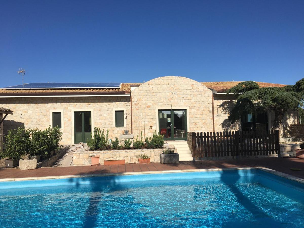 B&B Etico La Casa Di Toti โมดิกา ภายนอก รูปภาพ