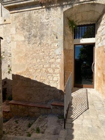 B&B Etico La Casa Di Toti โมดิกา ภายนอก รูปภาพ