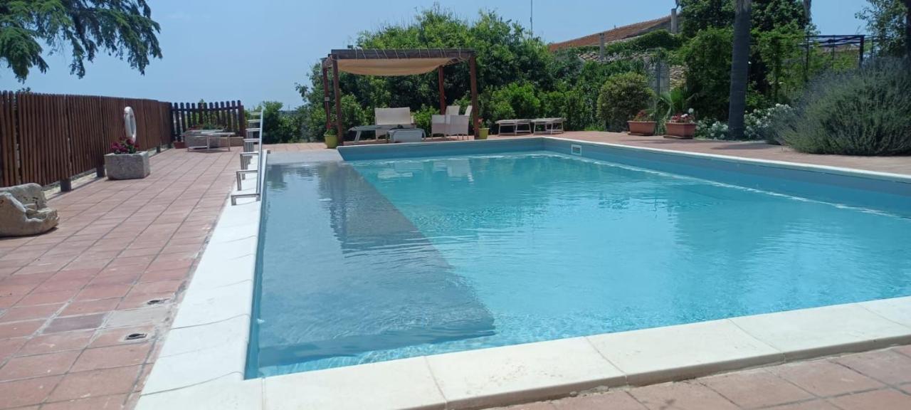 B&B Etico La Casa Di Toti โมดิกา ภายนอก รูปภาพ